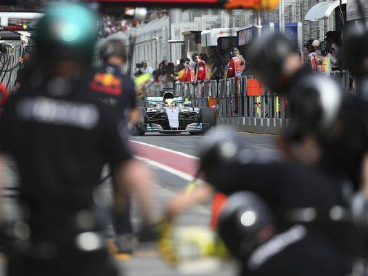 Hamilton fastest in 1st practice sessions for Australian GP